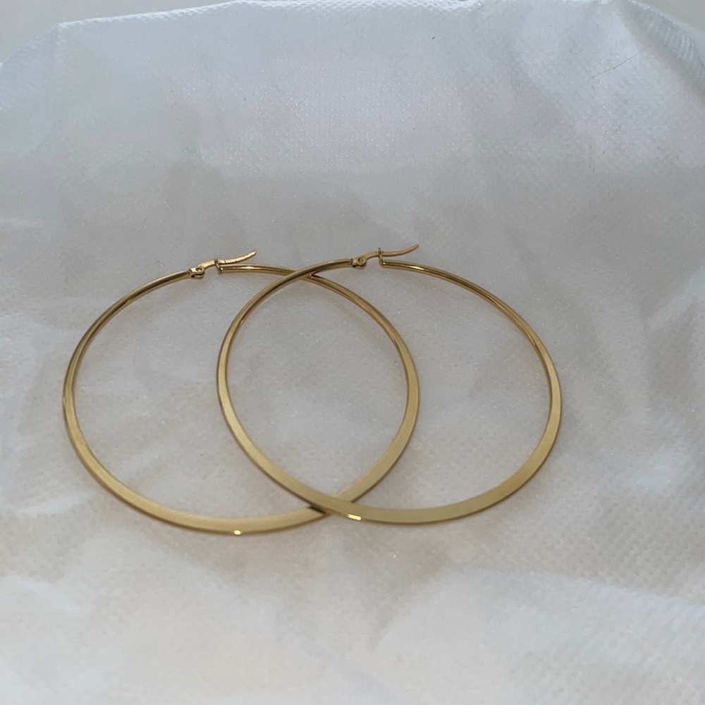 18K GOLD plated LRG 2.75” ROUND HOOP EARRINGS